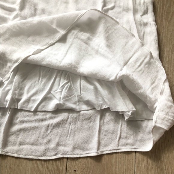 Aritzia Wilfred Free Cap Sleeve Lined Top in White Size S - Picture 8 of 10